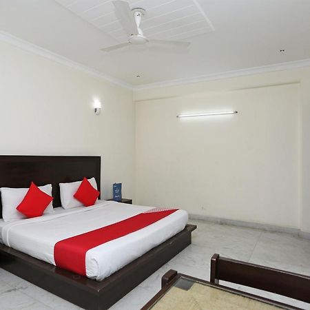 Oyo Hotel Inn Way Sonipat Exterior foto