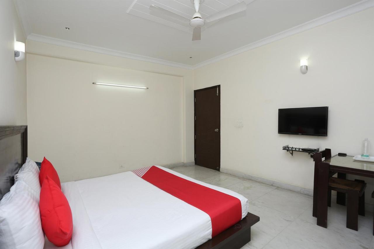 Oyo Hotel Inn Way Sonipat Exterior foto