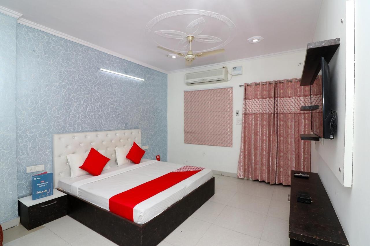 Oyo Hotel Inn Way Sonipat Exterior foto